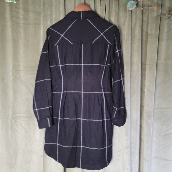 Athleta Black Flannel Button Down Dress - Picture 6 of 7